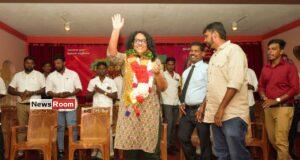 News Room : Government to initiate new projects to help rural communities to strengthen the national economy – Prime Minister – The Island