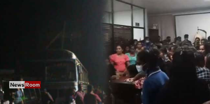 News Room : Tense Standoff at Weligama Apparel Factory as Workers Protest Withheld New Year Bonus