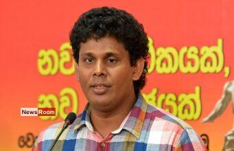 News Room Govt threatens to introduce maximum retail price