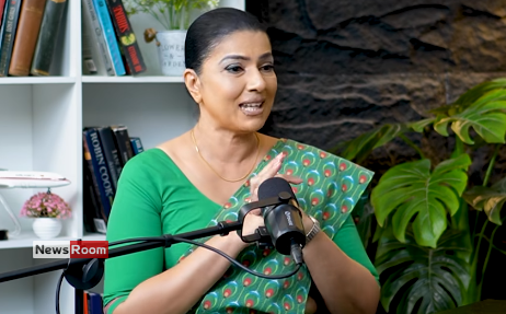 News Room : Air Lanka Saree Interview Puts Apsari Tillakaratne