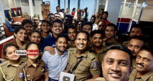 News Room : Sri Lanka Police receives YouTube Silver Play Button