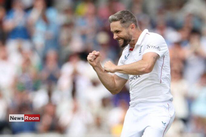 News Room : Superman Stokes puts England in command but Rahul, Gill keep India in the fight