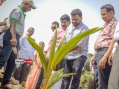 News Room : President Launches First Seed Coconut Production Unit in the North