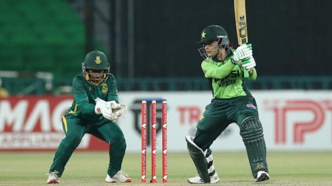 News Room : Sandhu bags six to give Pakistan consolation win