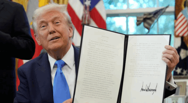 News Room : Trump Adds $100,000 Fee for Skilled Worker Visa Applicants News Room Trump Adds 100000 Fee for Skilled Worker