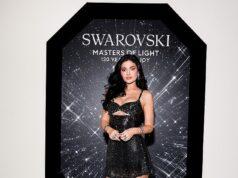 News Room : Kylie Jenner flashes major cleavage in glitzy Swarovski look