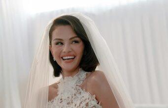 News Room : Revealed: Selena Gomez wore a secret FOURTH dress during her wedding to Benny Blanco News Room Revealed Selena Gomez wore a secret FOURTH