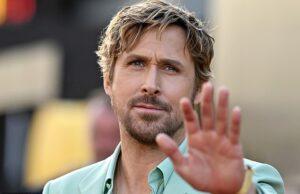 News Room : Ryan Gosling leaves mums swooning at the school gates after relocating to affluent London neighbourhood with wife Eva Mendes and their two daughters