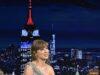 News Room Taylor Swift puts on a VERY leggy