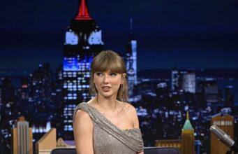 News Room : Taylor Swift says Travis Kelce is her ‘favorite person’ as she details how ‘nervous’ NFL star popped the question News Room Taylor Swift says Travis Kelce is her