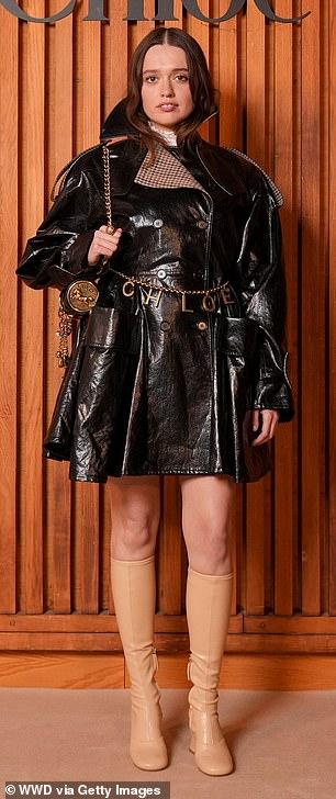 News Room : Aimee Lou Wood praises Angelina Jolie for