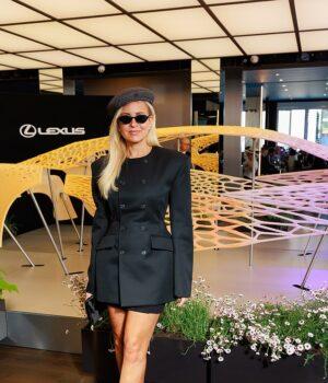 News Room Carrie Bickmore and Lee Elliot put romance