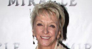 News Room : Elizabeth Franz dead at age 84: Broadway icon and Gilmore Girls actress passes away after cancer battle