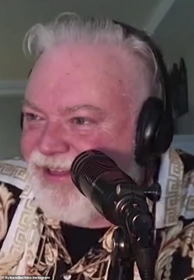 News Room : Kyle Sandilands breaks down over the death