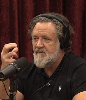 News Room Russell Crowe calls US the greatest country