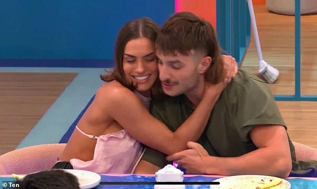 News Room : Big Brother stars Colin Ridley and Holly