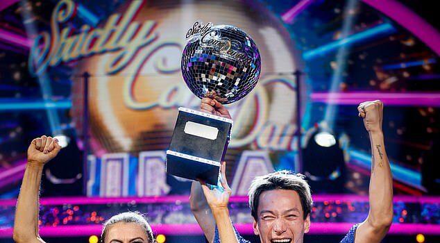 News Room : Ex-Lioness Karen Carney roars to Strictly victory as she lifts the Glitterball trophy while Tess Daly and Claudia Winkleman waltz off with tribute from Queen Camilla News Room Ex Lioness Karen Carney roars to Strictly victory