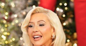 News Room : How DOES Christina Aguilera look better than ever at 45? Star shocks fans with her age-defying appearance amid 50lbs weight loss – after sparking plastic surgery and Ozempic rumours