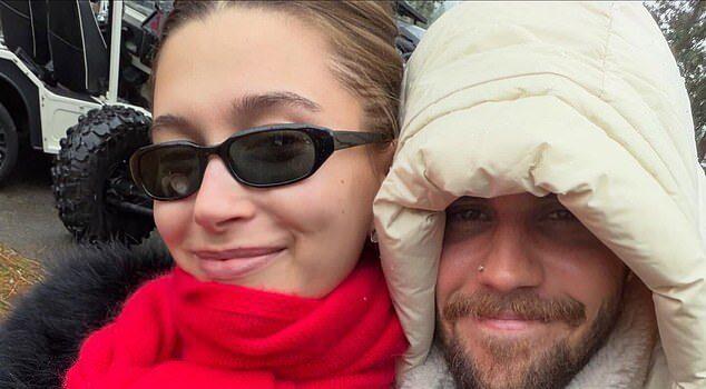 News Room Justin Bieber cozies up to wife Hailey