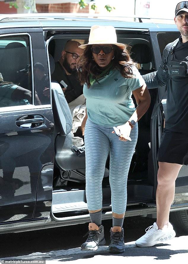 News Room : Oprah Winfrey looks trim in a pair