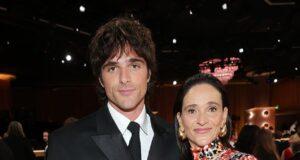 News Room Awkward moment Jacob Elordis mother snubs Leonardo