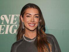 News Room : Brianna ‘Chickenfry’ LaPaglia seemingly drops brutal Taylor Swift-fueled jab at ex Zach Bryan after he marries her ‘clone’