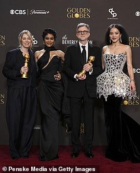 News Room : Glen Powell and Landman star girlfriend Michelle