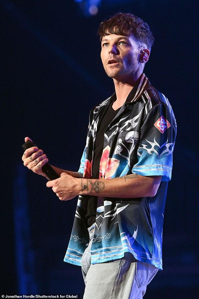 News Room : Louis Tomlinson pays heartbreaking tribute to his