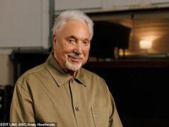 News Room : Sir Tom Jones issues a ‘sad and disheartening’ warning as he begs his fans to be ‘careful and stay safe’ after falling victim to online scams