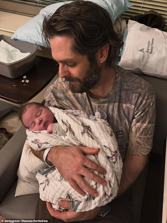 News Room : Country star Thomas Rhett welcomes FIFTH child