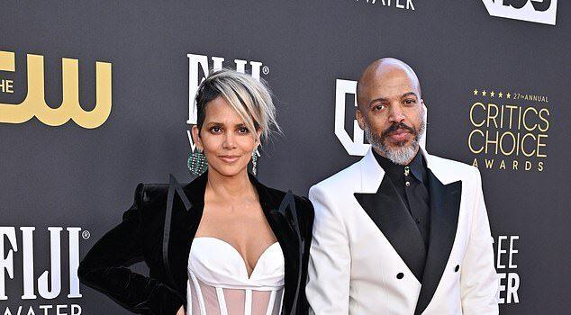 News Room Halle Berry is engaged Oscar winner 59
