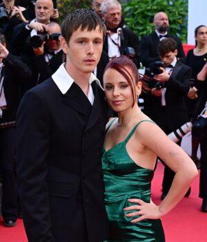 News Room Harris Dickinson gets engaged tosomeone his own