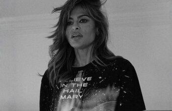 News Room : Hugs and kisses from Hollywood! Eva Mendes and Vanessa Hudgens lead stars sharing loving Valentine’s Day tributes News Room Hugs and kisses from Hollywood Eva Mendes