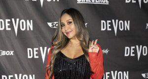 News Room : Jersey Shore star Snooki, 38, reveals she is battling cancer