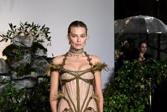 News Room Margot Robbie says male costar once gave