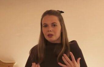 News Room : Nicole Kidman’s nepo baby niece Lucia Hawley, 28, reveals why she doesn’t sleep in the same bed as her boyfriend – as she explains her bizarre bedroom habits News Room Nicole Kidmans nepo baby niece Lucia Hawley