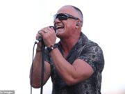 News Room : Shannon Noll doesn’t look like this anymore! Australian Idol star shows off freshly shorn head as he entertains A-League fans in Newcastle News Room Shannon Noll doesnt look like this anymore