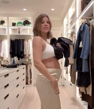 News Room Sofia Richie gives rare look at baby