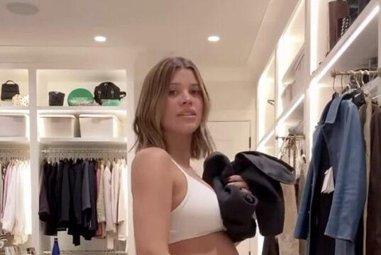 News Room Sofia Richie gives rare look at baby