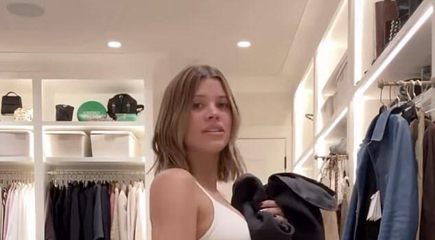 News Room : Sofia Richie gives rare look at baby bump in a bra and pants… ahead of birth of second child News Room Sofia Richie gives rare look at baby