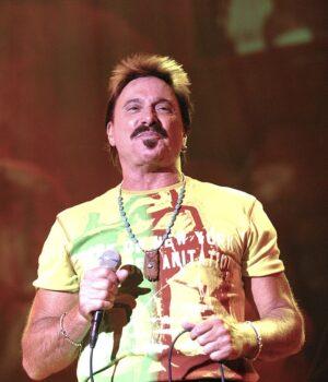 News Room : Three Dog Night co-founder Chuck Negron has died at 83 News Room Three Dog Night co founder Chuck Negron has