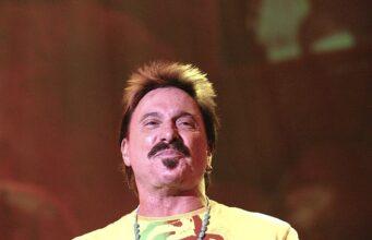News Room : Three Dog Night co-founder Chuck Negron has died at 83 News Room Three Dog Night co founder Chuck Negron has