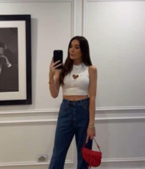 News Room Truth about roses and chocolates given to