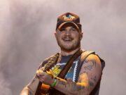 News Room Zach Bryan slams Kid Rocks Turning Point