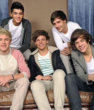 News Room : Adrian Thrills reviews Harry Styles’ Kiss All The Time. Disco, Occasionally album and says singer has made the difficult transition from boy-band pin-up to serious solo artist News Room Adrian Thrills reviews Harry Styles Kiss All