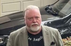 News Room Celebrities plug their brands as they offer