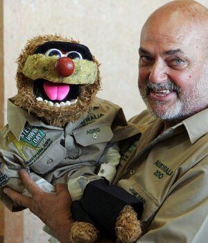 News Room Jamie Dunn Australian TV icon behind Agro