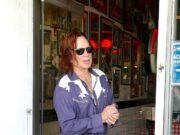 News Room Mickey Rourke emerges with bizarre red hair