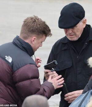 News Room : Pierce Brosnan’s ‘license to kill’ may have expired as former 007 needs reminder on how to fire a handgun while filming second season of gang drama MobLand News Room Pierce Brosnans license to kill may have