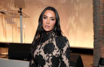 News Room : Reason behind Kim Kardashian’s Tokyo trip with F1 megastar Lewis Hamilton and kids revealed News Room Reason behind Kim Kardashians Tokyo trip with